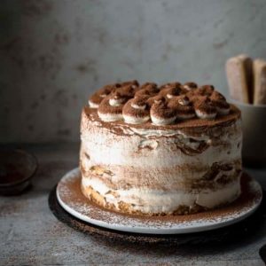 Tiramisu Cake