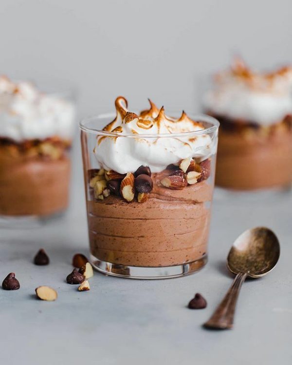 Toasted Almond Merengue